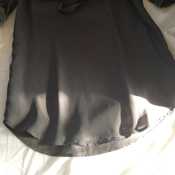 H&M long sleeve polyester dress - Picture 3 of 3